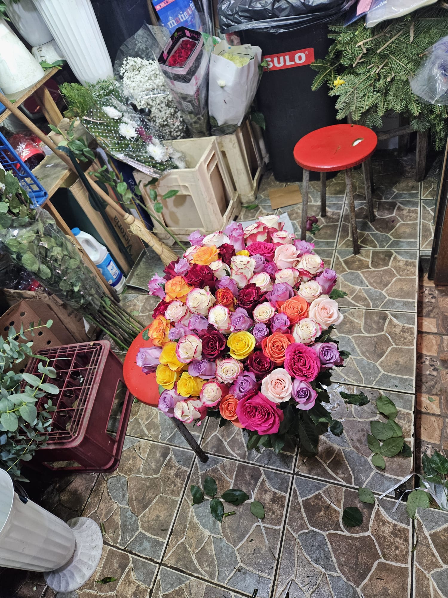 Buchetul de 75 de trandafiri — Florăria Adriana